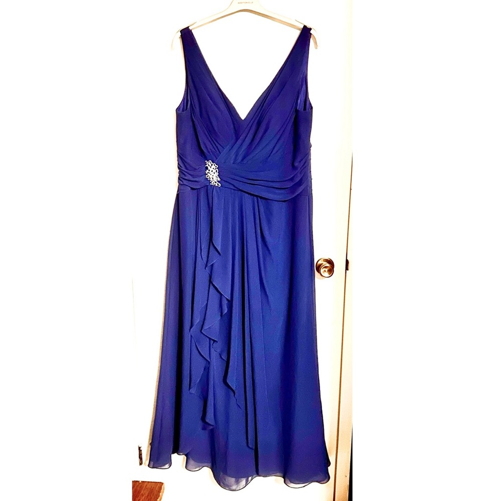 Plus Size Sleeveless Blue Evening Gown